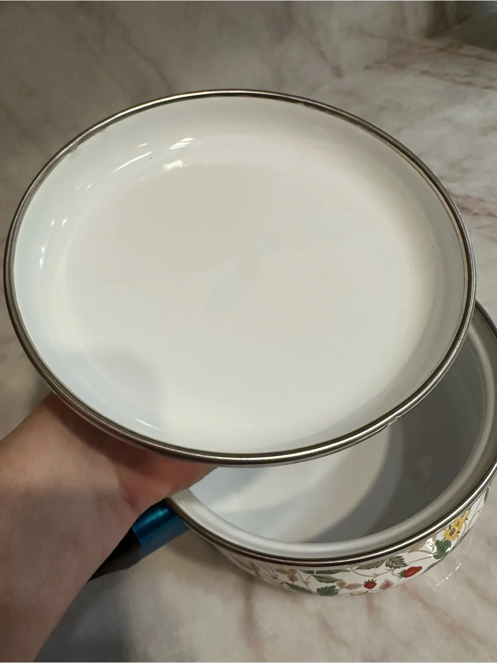 Vintage Sheffield Strawberries ’n Cream Enamel Saucepan Lid New Old Stock 70s